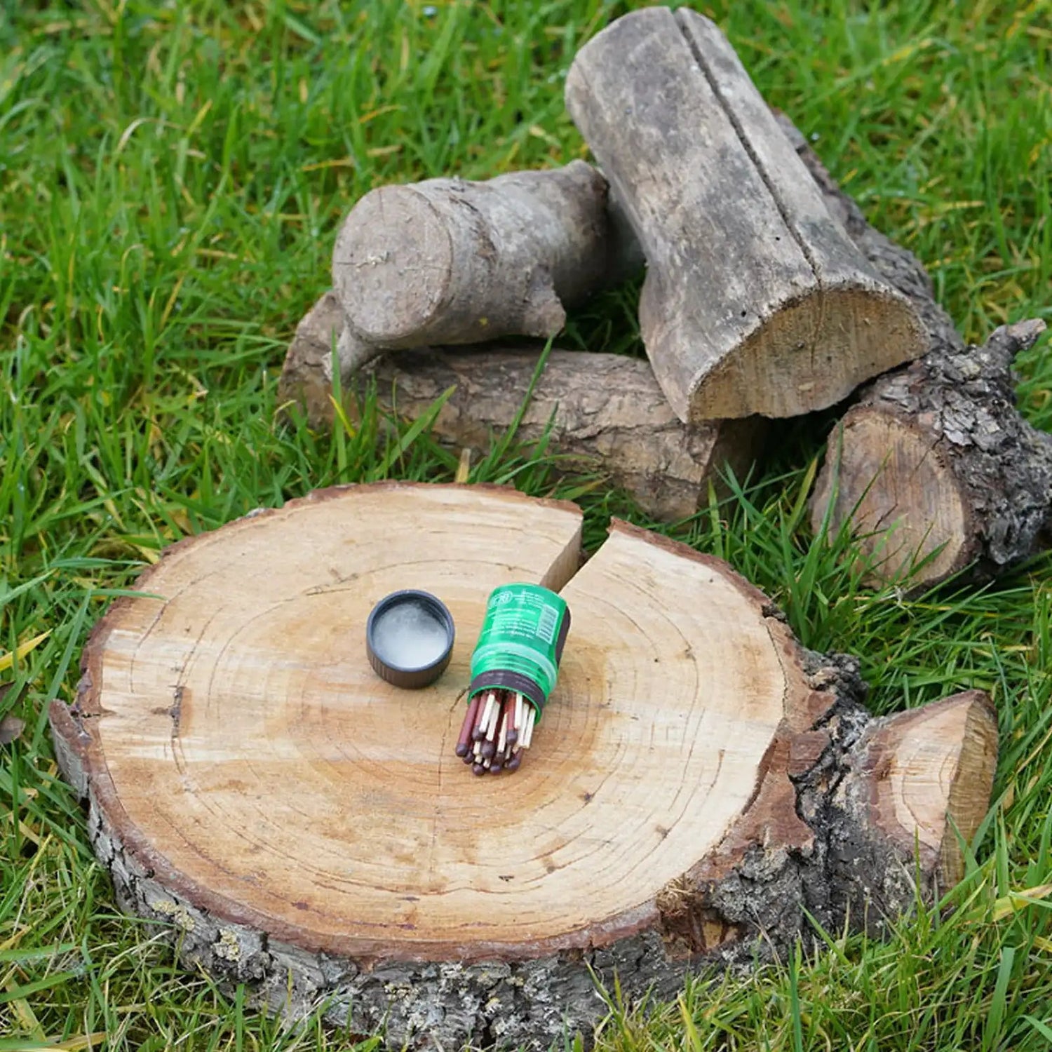 BCB Wind - en waterbestendige survival lucifers 25 stuks - Goedvoorbereid.nl