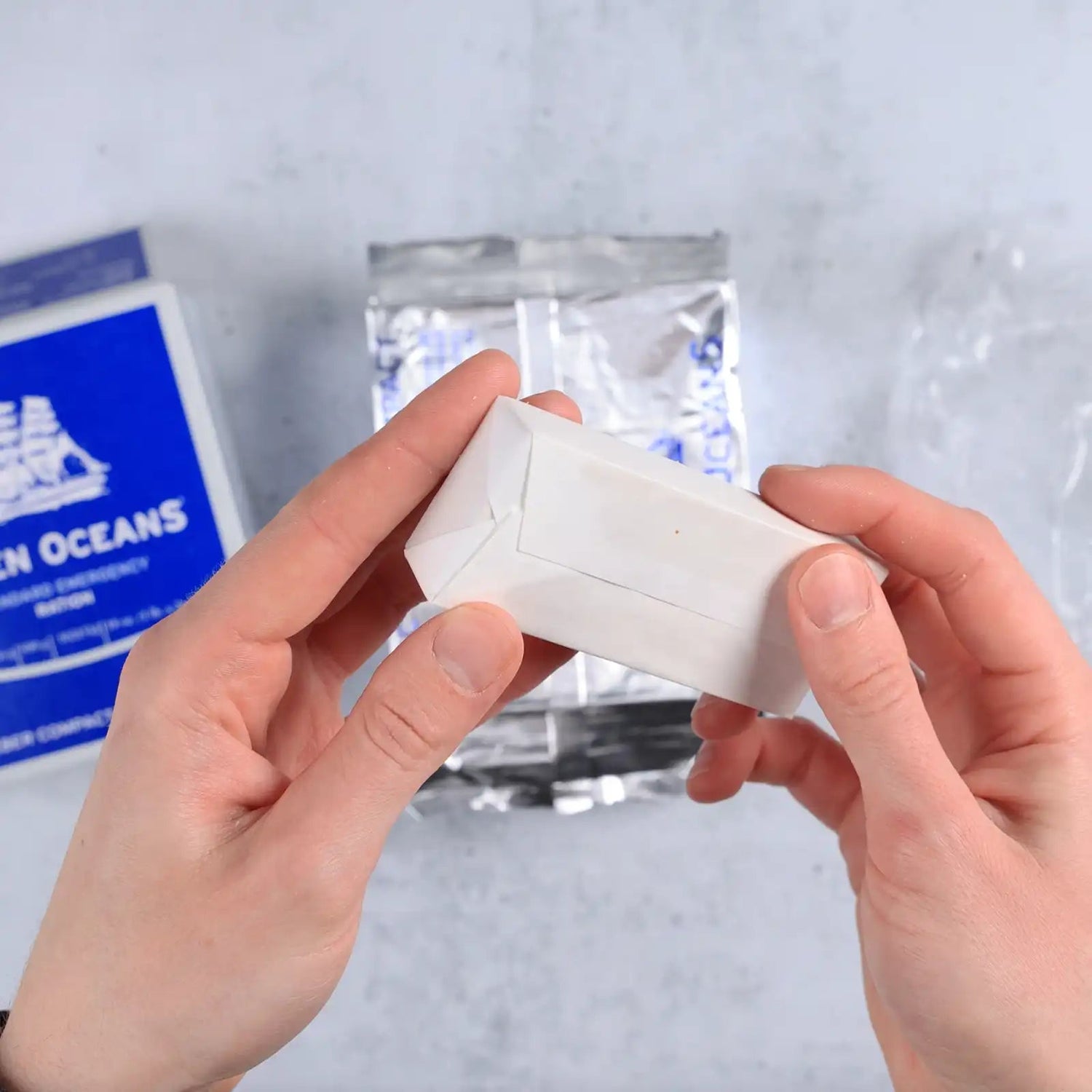 Seven Oceans Noodrantsoen Doos 24x500g - Goedvoorbereid.nl